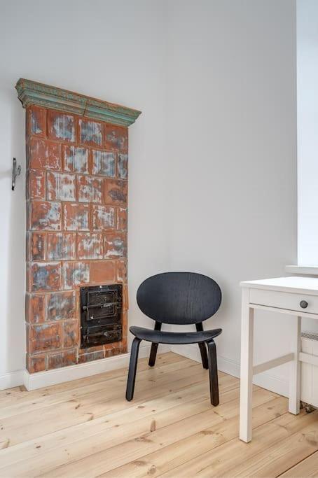 Spacious 2-Bedroom Flat In Old Town By Urban Rent Vilnius Exterior photo